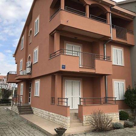 Apartments Juran Sukošan Exteriér fotografie