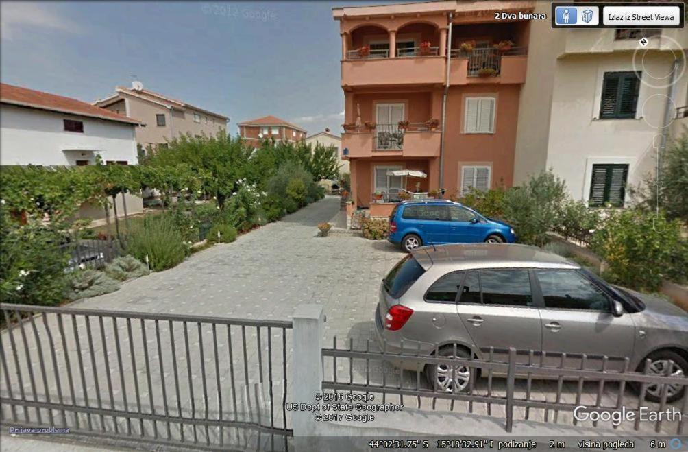 Apartments Juran Sukošan Exteriér fotografie